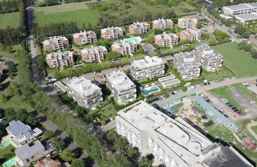 Desarrollo Ayres vila